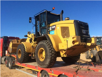 Chargeuse sur pneus CAT 938M