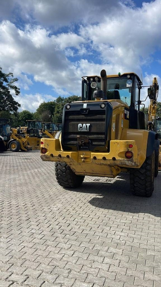 Chargeuse sur pneus CAT 938M