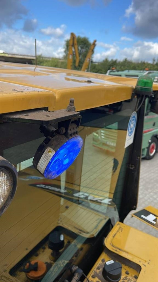 Chargeuse sur pneus CAT 938M