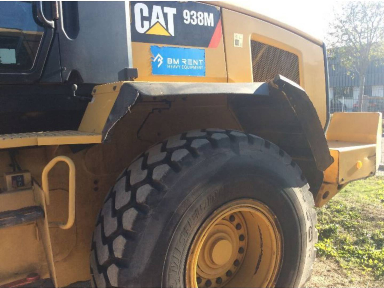 Chargeuse sur pneus CAT 938M