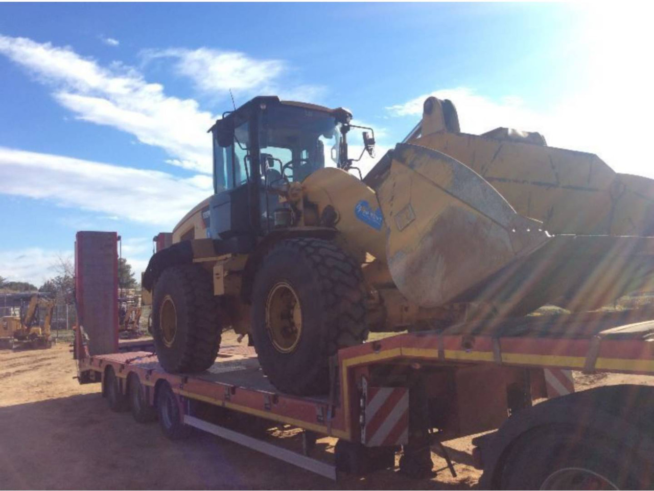 Chargeuse sur pneus CAT 938M