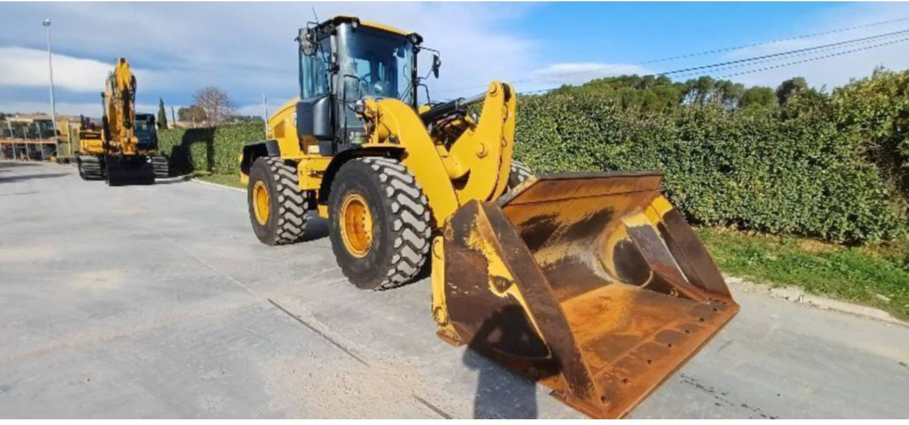 Chargeuse sur pneus CAT 938M