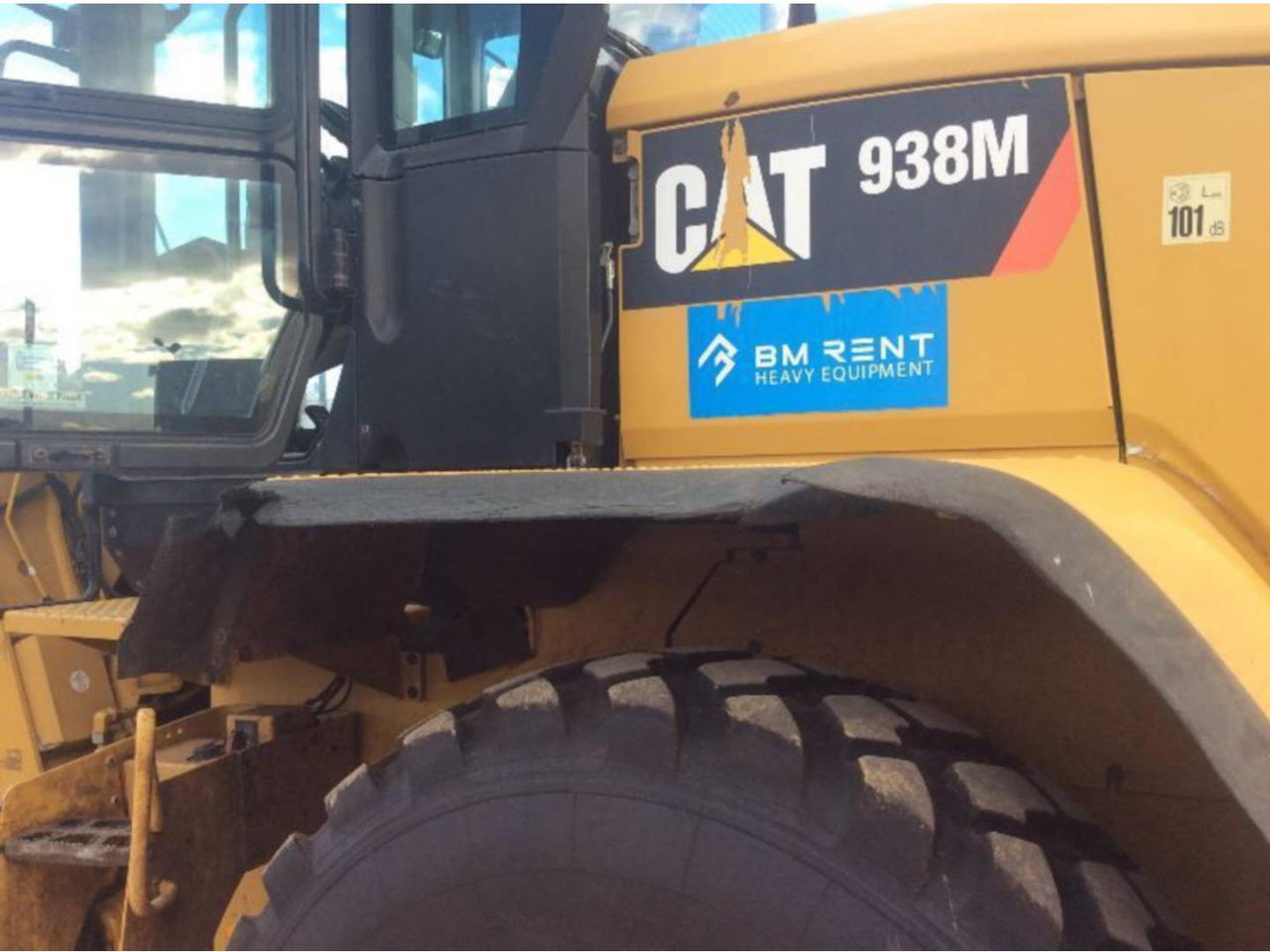 Chargeuse sur pneus CAT 938M