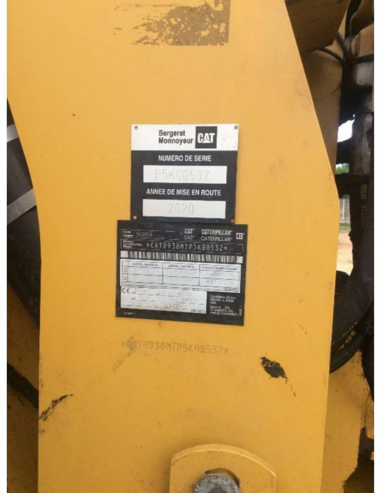 Chargeuse sur pneus CAT 938M