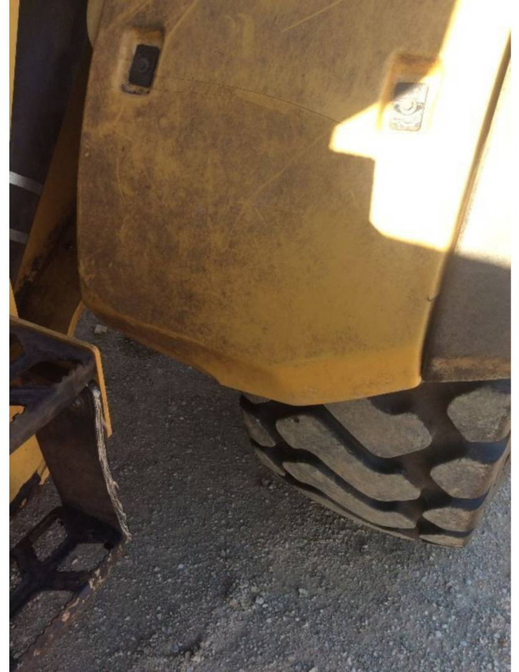 Chargeuse sur pneus CAT 938M