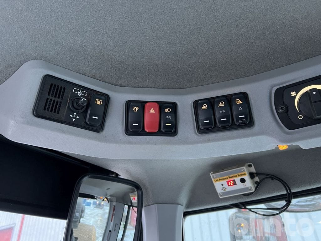 Chargeuse sur pneus CAT 938M Lång bom