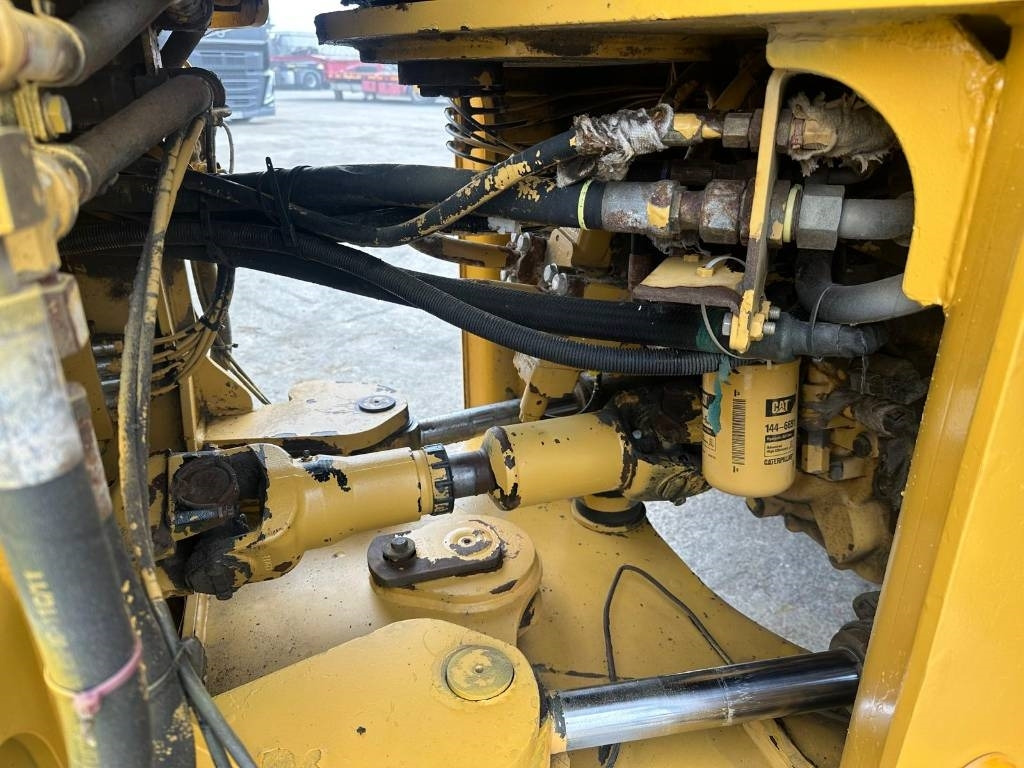 Chargeuse sur pneus CAT 938 K