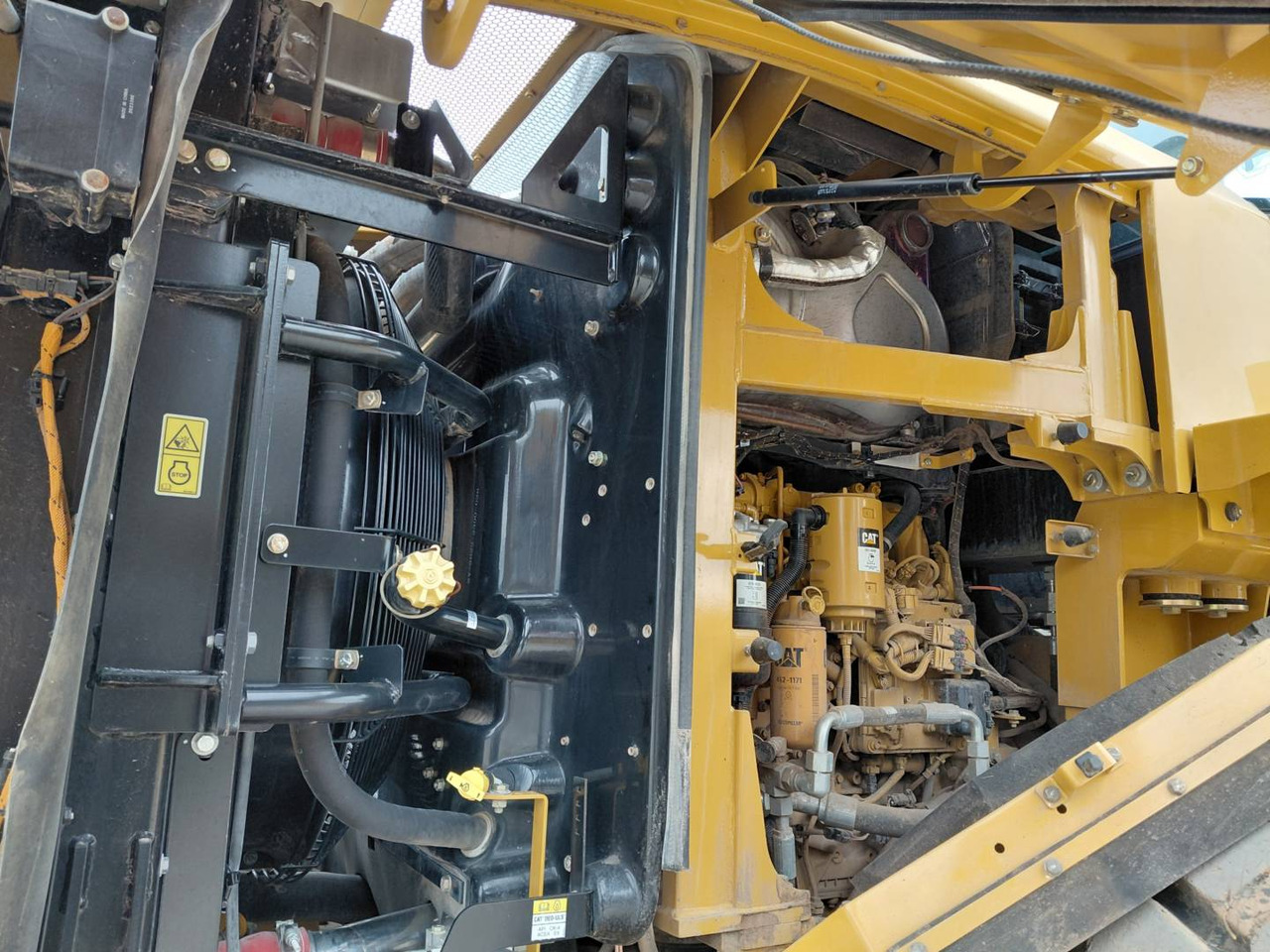 Chargeuse sur pneus CAT 950GC