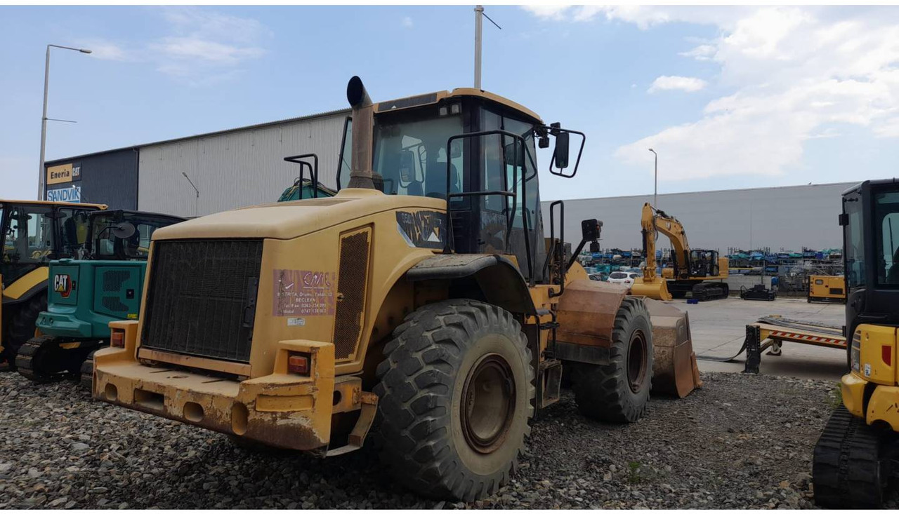 Chargeuse sur pneus CAT 950H