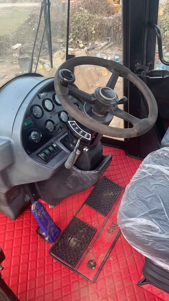 Chargeuse sur pneus CAT 950H