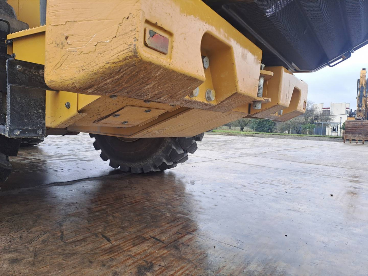 Chargeuse sur pneus CAT 950M