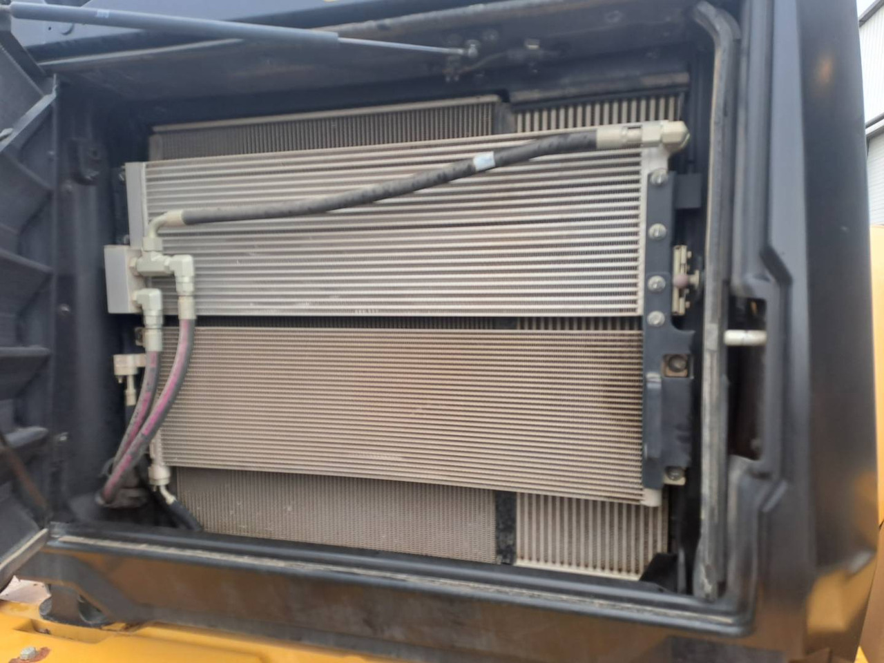 Chargeuse sur pneus CAT 950M