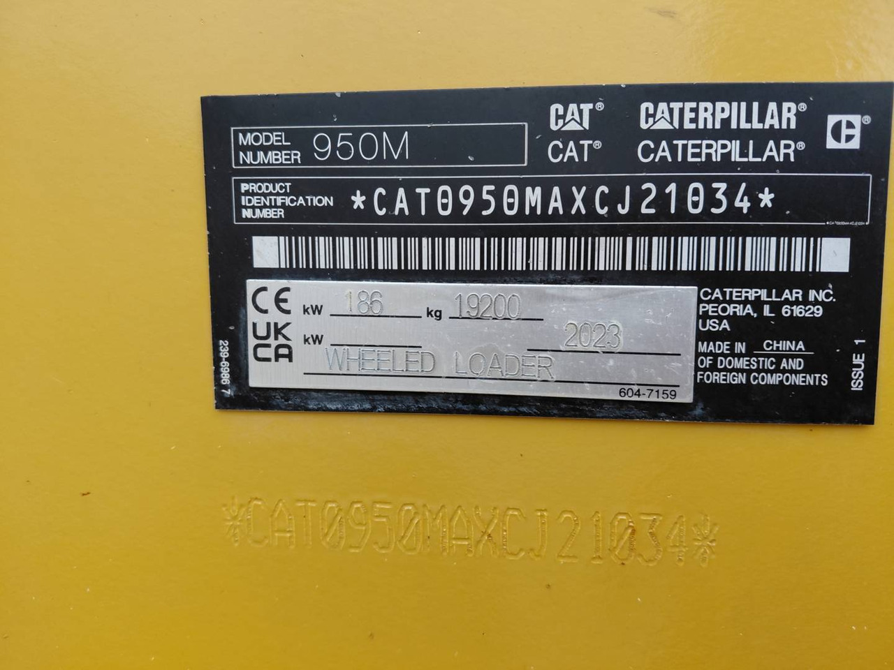 Chargeuse sur pneus CAT 950M