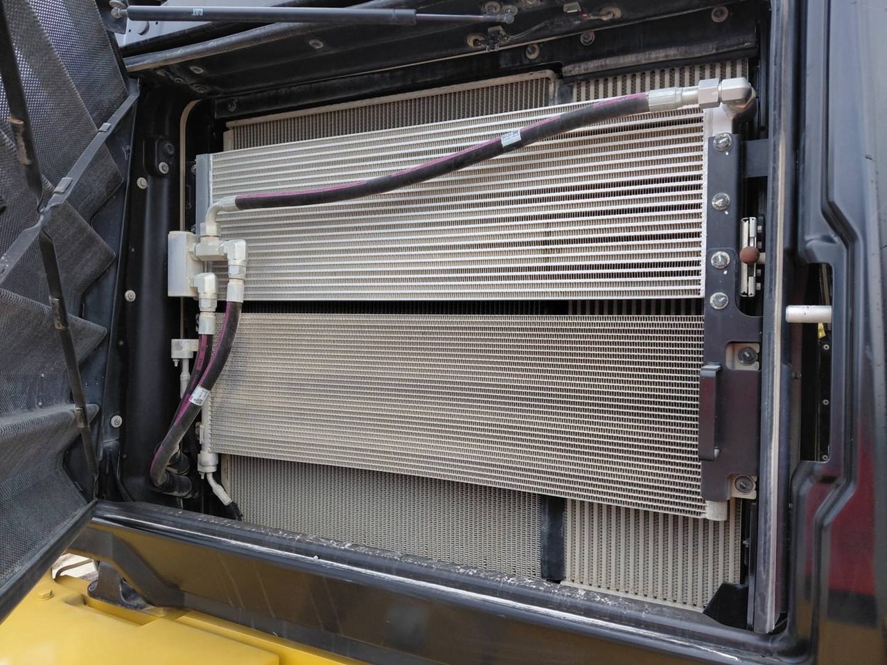 Chargeuse sur pneus CAT 950M