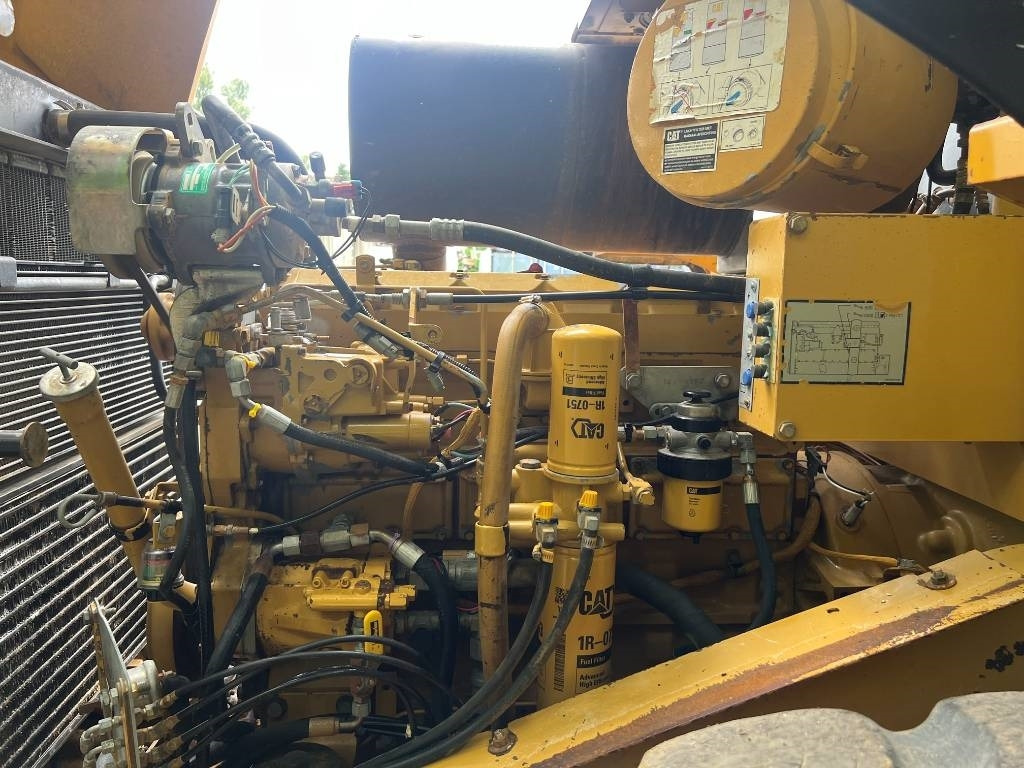 Chargeuse sur pneus CAT 950 G