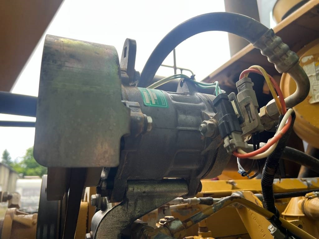 Chargeuse sur pneus CAT 950 G