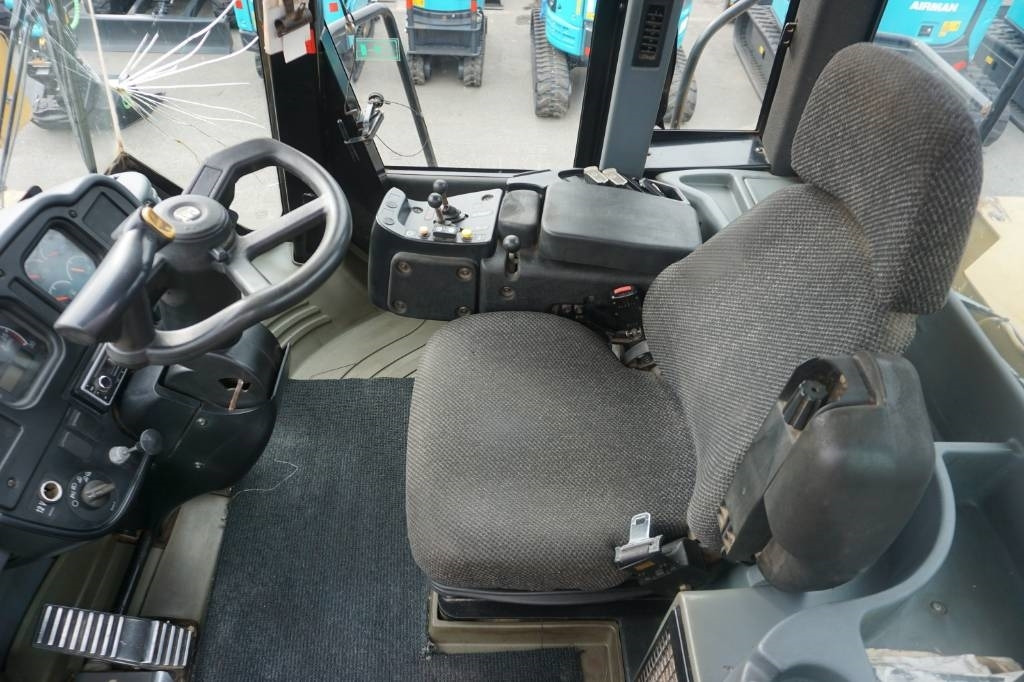 Chargeuse sur pneus CAT 950 H