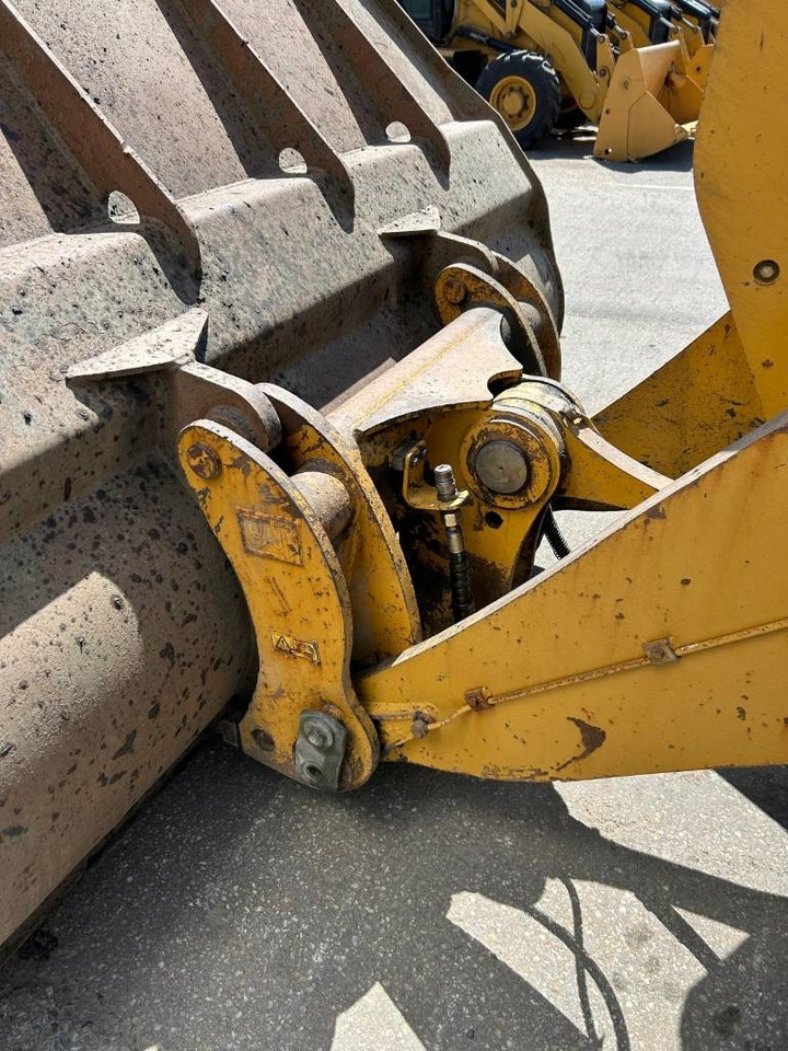 Chargeuse sur pneus CAT 950 K