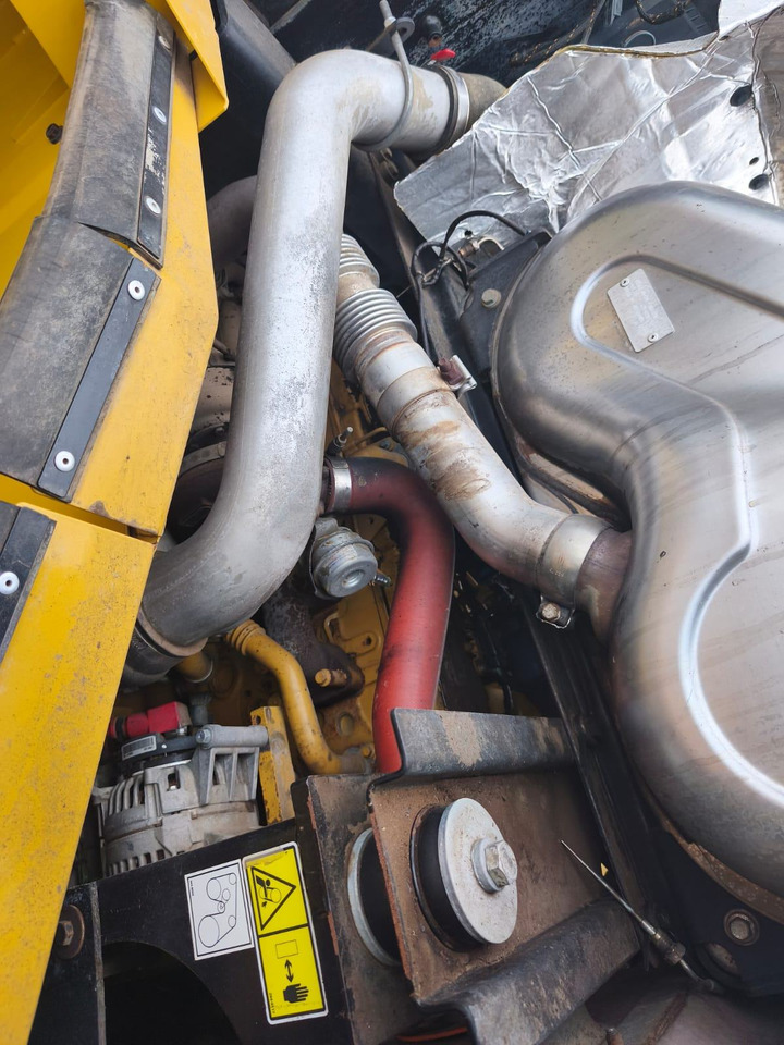 Chargeuse sur pneus CAT 950 M