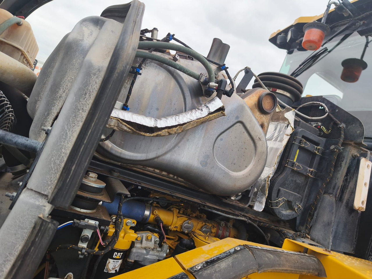 Chargeuse sur pneus CAT 950 M