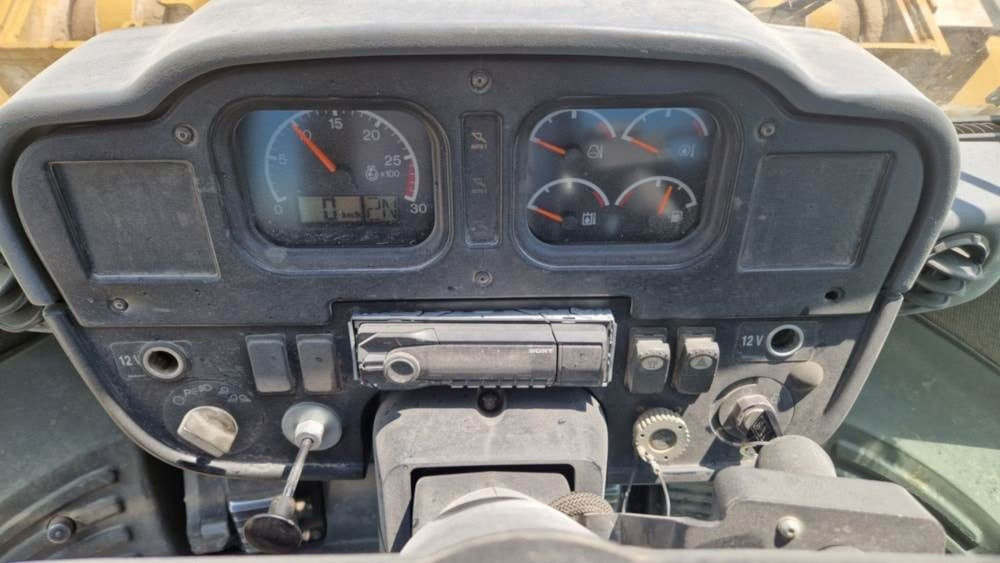 Chargeuse sur pneus CAT 962H