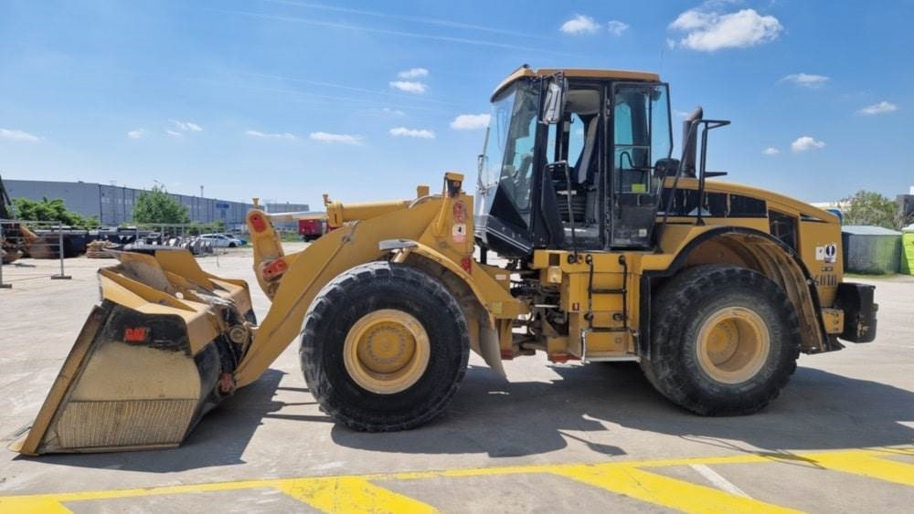 Chargeuse sur pneus CAT 962H