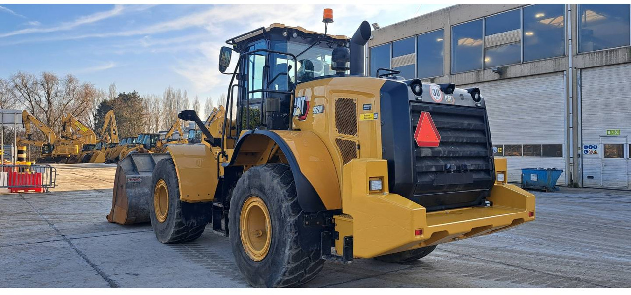 Chargeuse sur pneus CAT 962M
