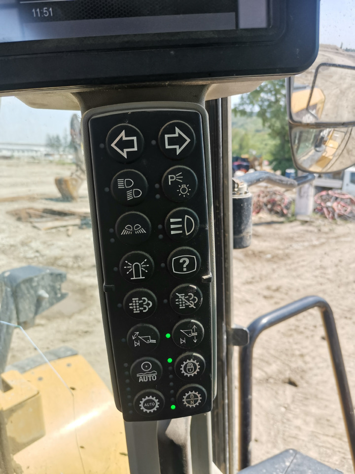Chargeuse sur pneus CAT 962 M