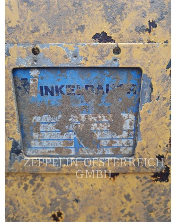 Chargeuse sur pneus CAT 966K