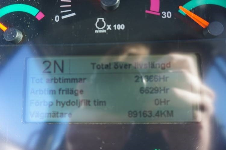 Chargeuse sur pneus CAT 966K