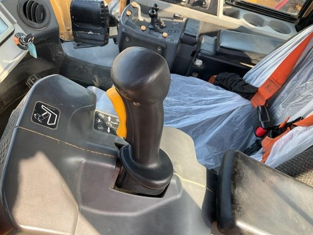 Chargeuse sur pneus CAT 966M XE