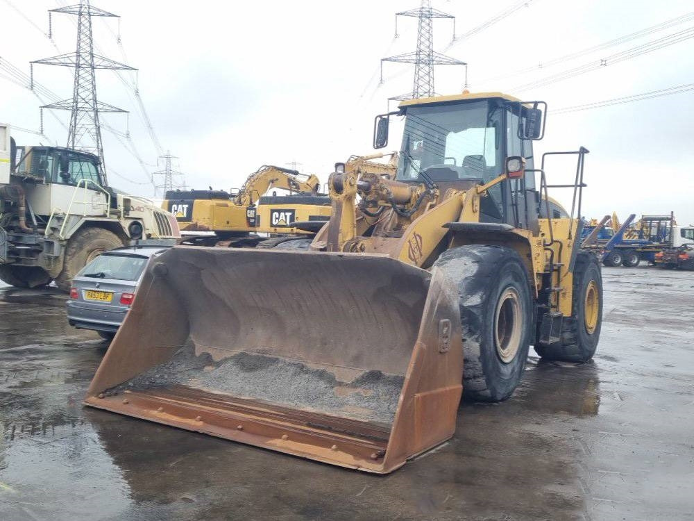 Chargeuse sur pneus CAT 966 G