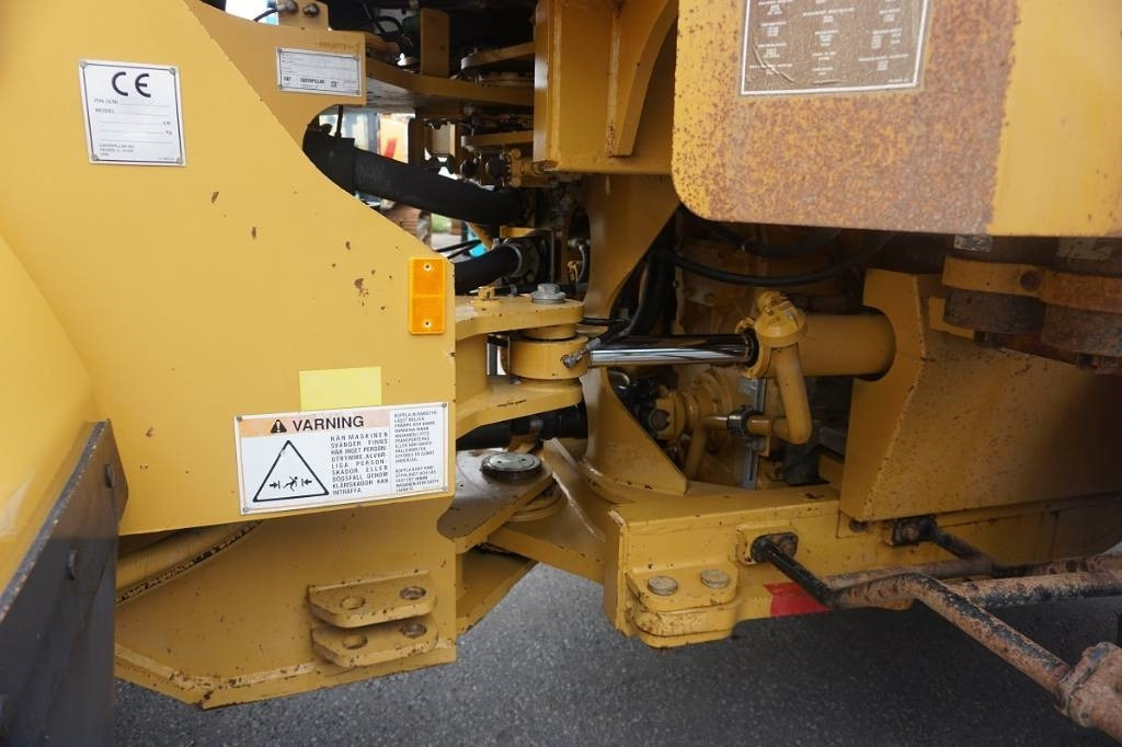 Chargeuse sur pneus CAT 966 G I