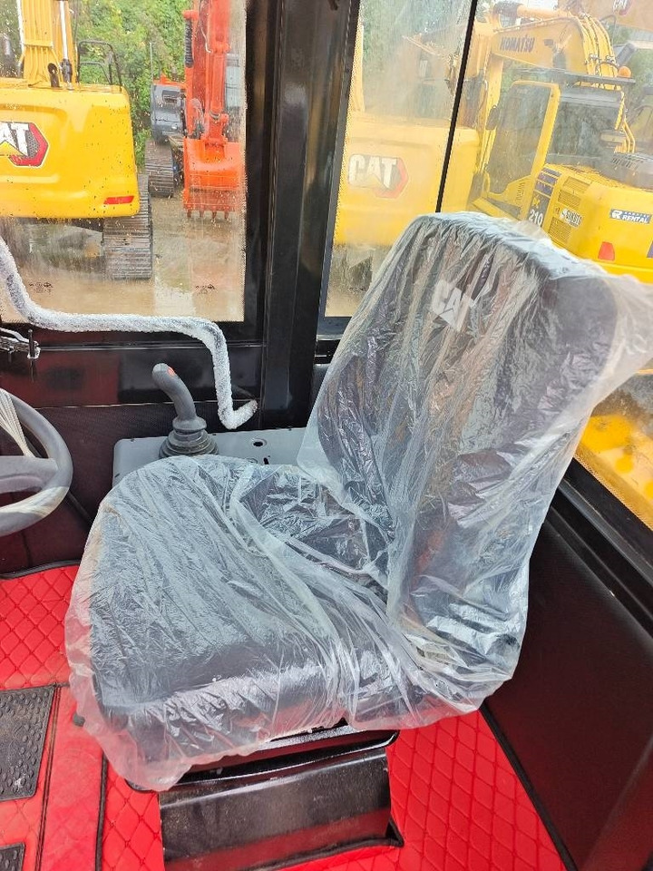 Chargeuse sur pneus CAT 966 H