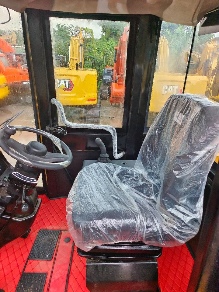 Chargeuse sur pneus CAT 966 H