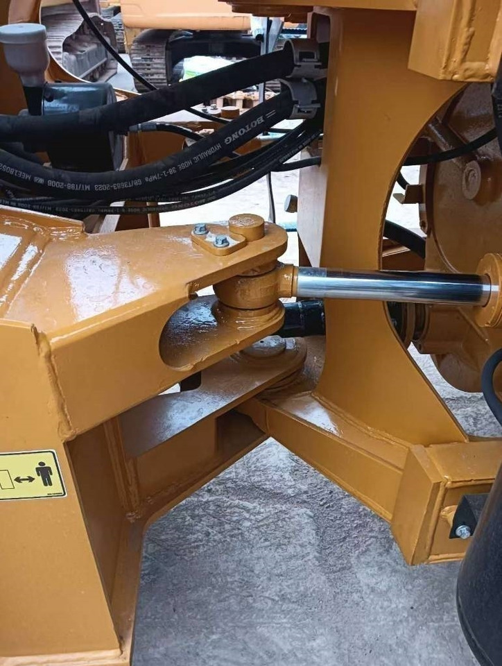 Chargeuse sur pneus CAT 966 H