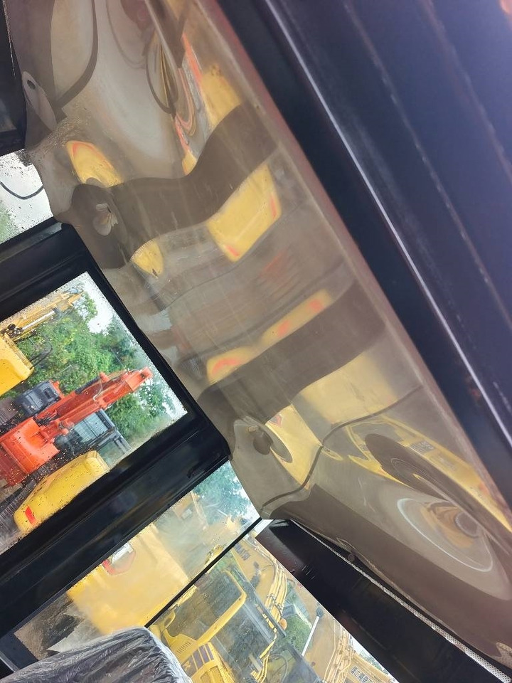 Chargeuse sur pneus CAT 966 H