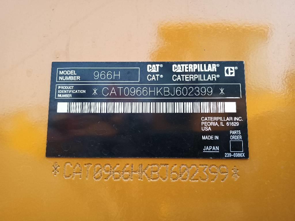 Chargeuse sur pneus CAT 966 H