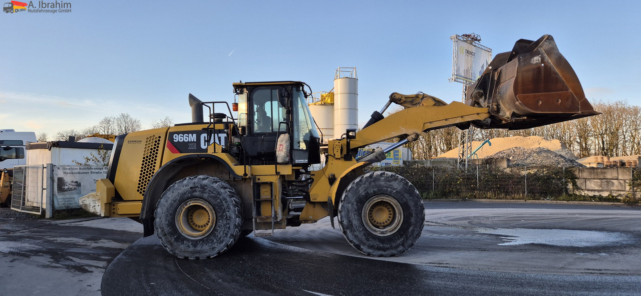 Chargeuse sur pneus CAT 966 MXE | CAT Payload System | Klimaanlage | Rückfahrkamera | Schaufel