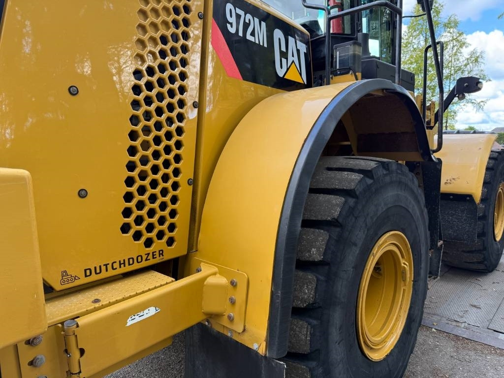 Chargeuse sur pneus CAT 972M
