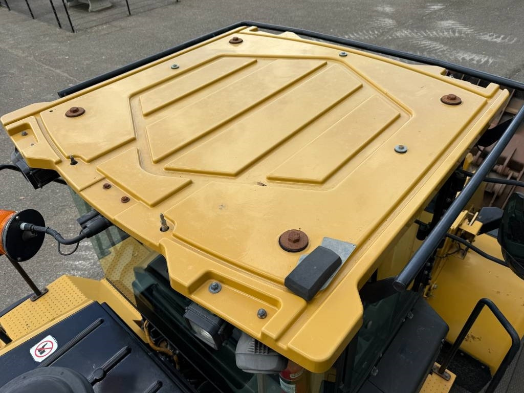 Chargeuse sur pneus CAT 972M