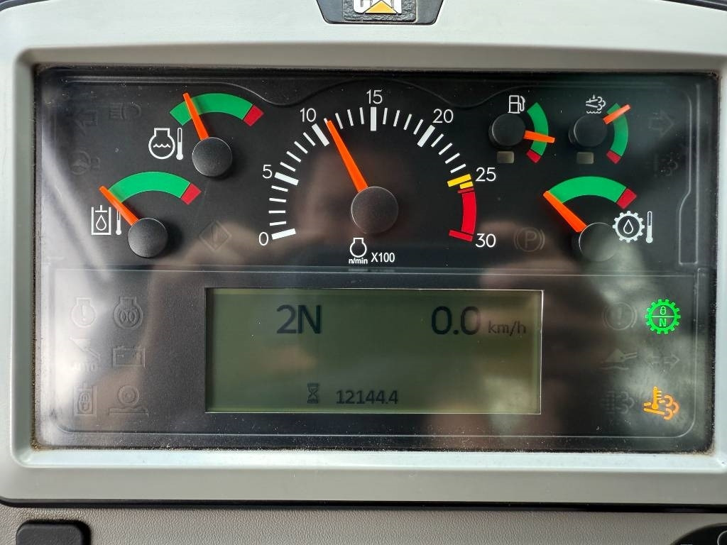 Chargeuse sur pneus CAT 972M