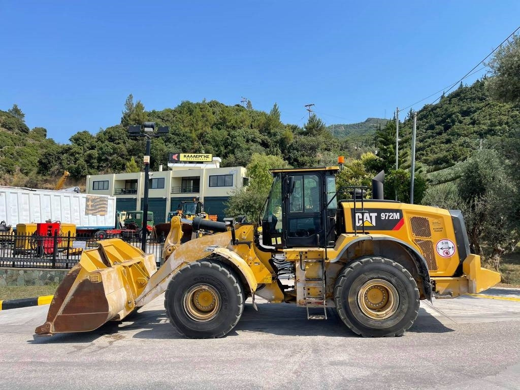 Chargeuse sur pneus CAT 972M II