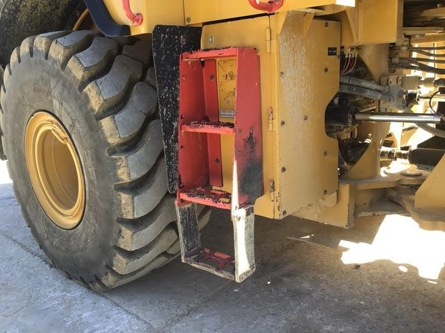 Chargeuse sur pneus CAT 972M XE