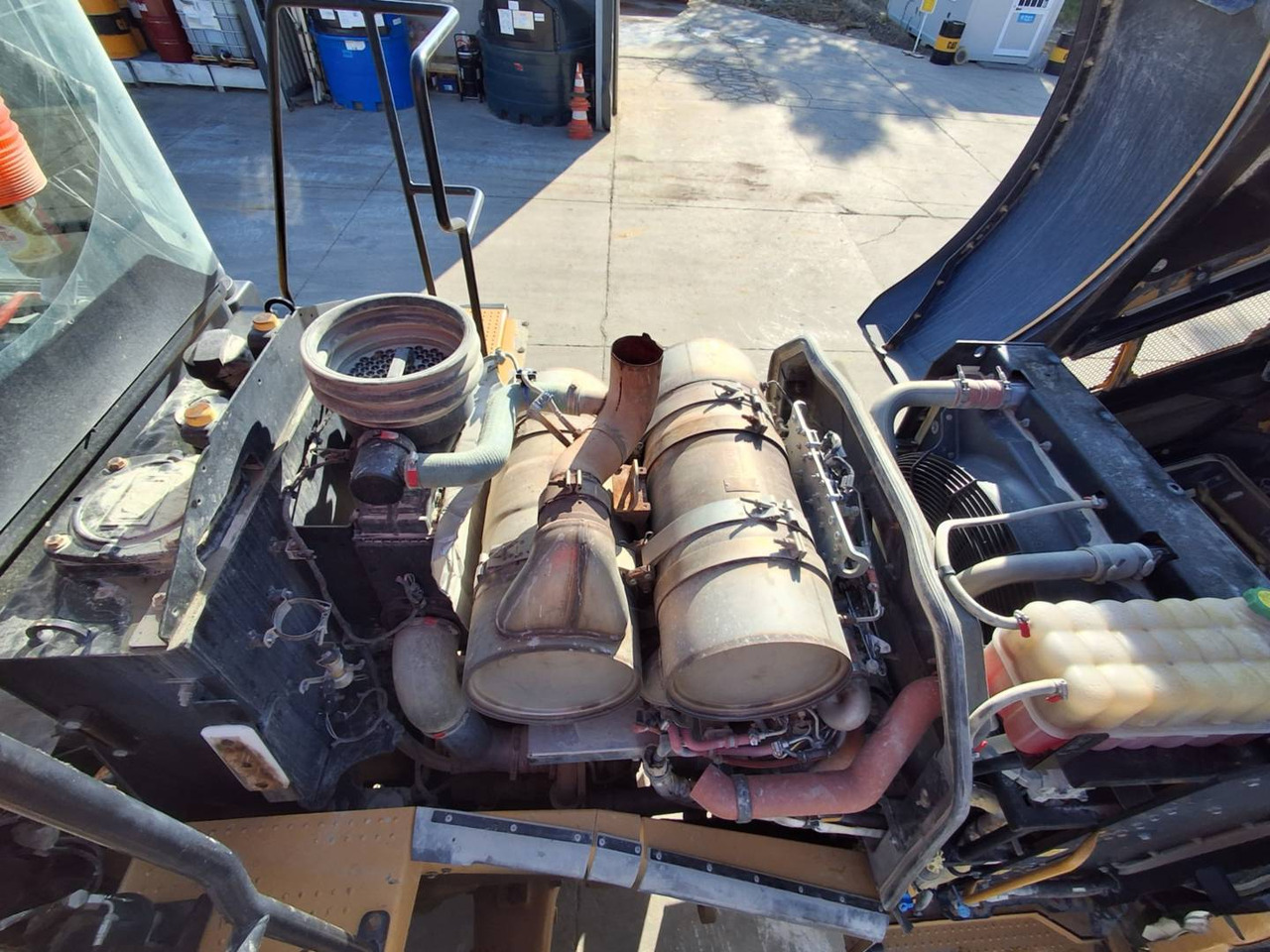 Chargeuse sur pneus CAT 972M XE