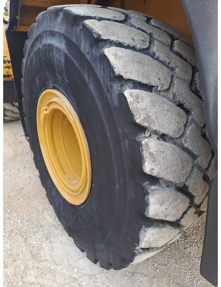 Chargeuse sur pneus CAT 972M XE