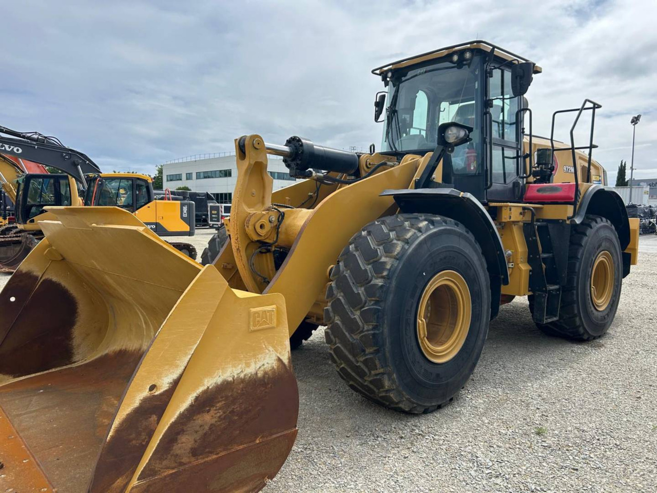Chargeuse sur pneus CAT 972M XE