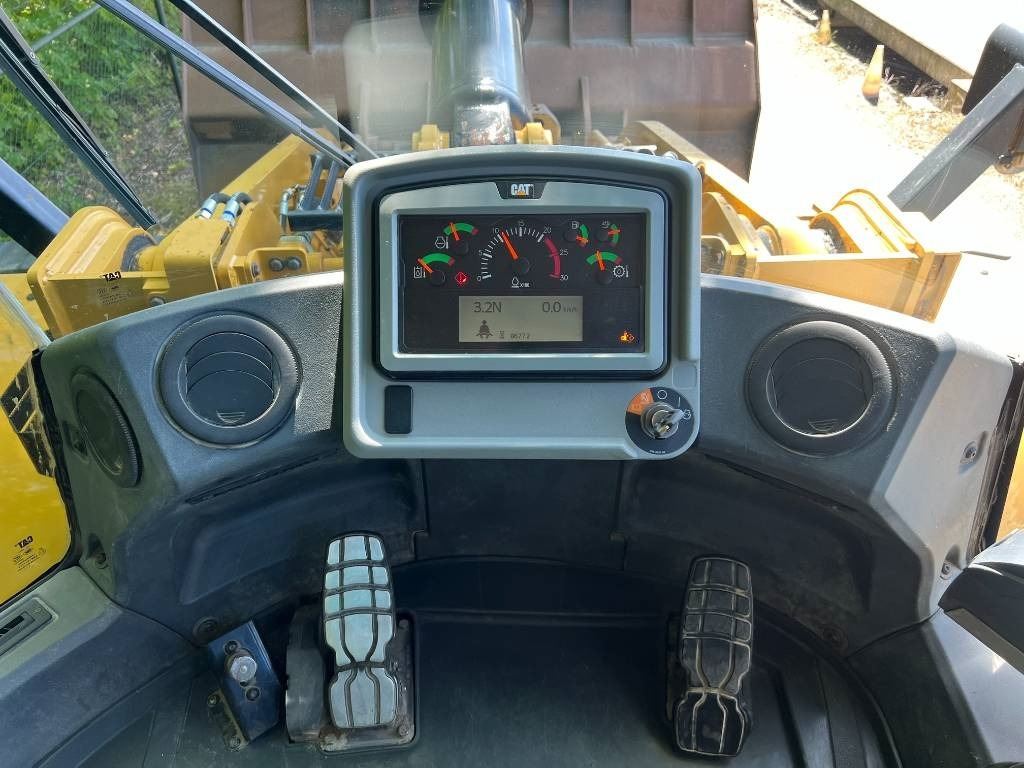 Chargeuse sur pneus CAT 972 M