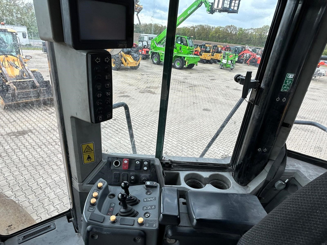 Chargeuse sur pneus CAT 972 M