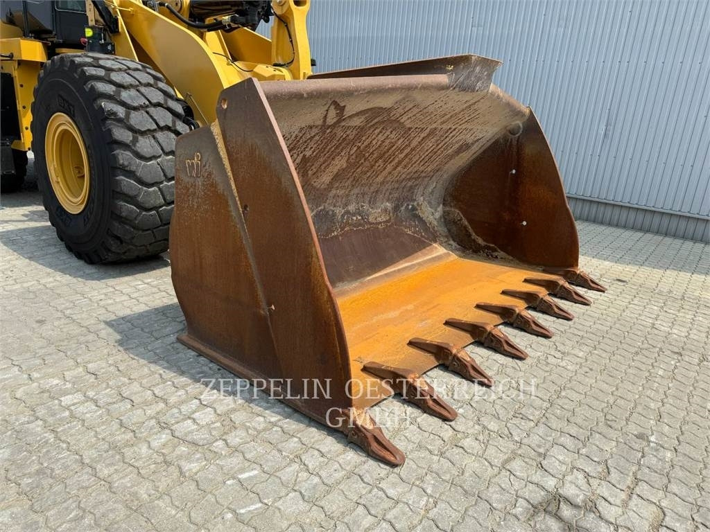 Chargeuse sur pneus CAT 972 M XE